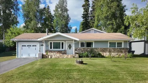 Furnished Duplex with Private Entrances