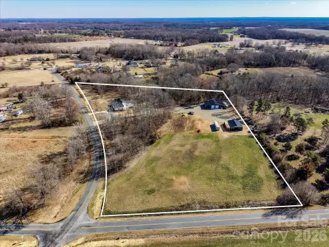 Monroe Land with Shop