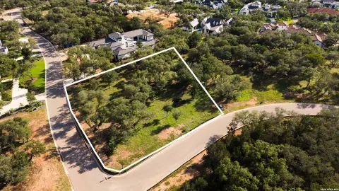 Residential Land in Huntington, San Antonio