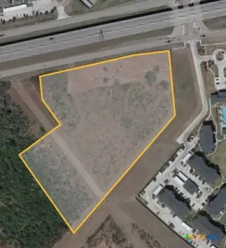 Commercial Land on Zac Lentz Parkway