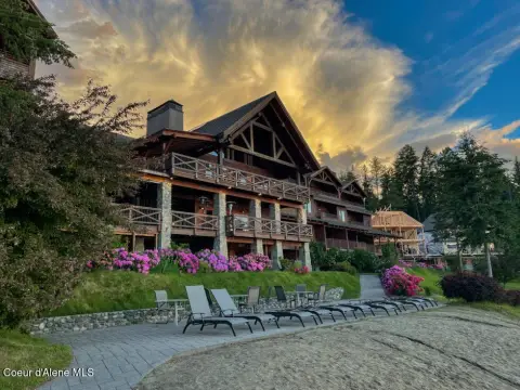 Lakefront Hotel with Marina Permit