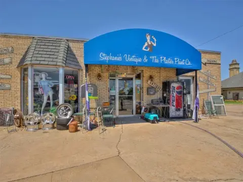 Bethany, OK Commercial Property