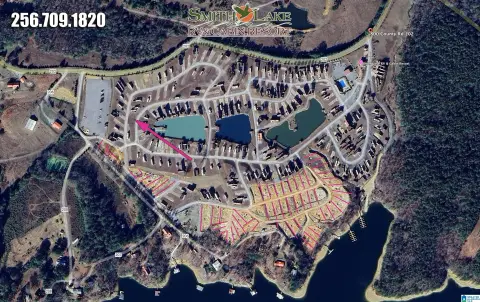 RV Resort Lake-Access Lot