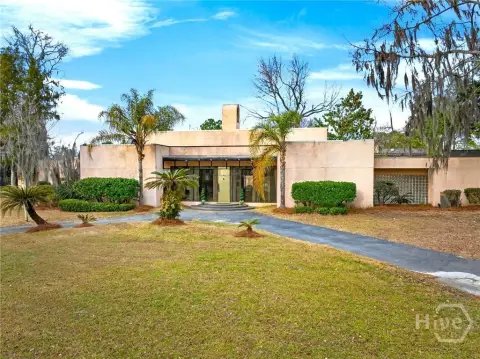 Savannah Multifamily Home with Apartment