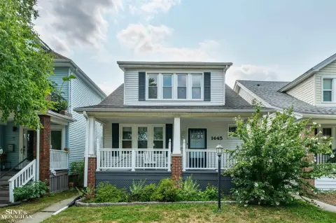 Two-Unit Duplex with Garage