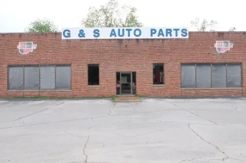 Commercial Property in High-Traffic Location