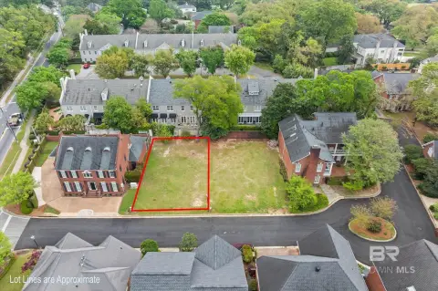 Residential Lots in Springhill