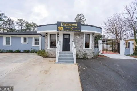 Renovated Retail Space in Marietta