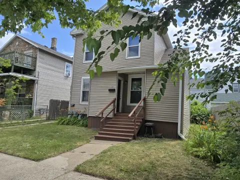 Turnkey Renovated 3-Unit Triplex