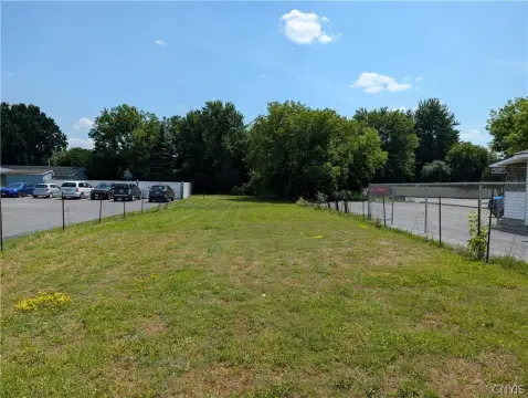 Commercial Land With Utilities