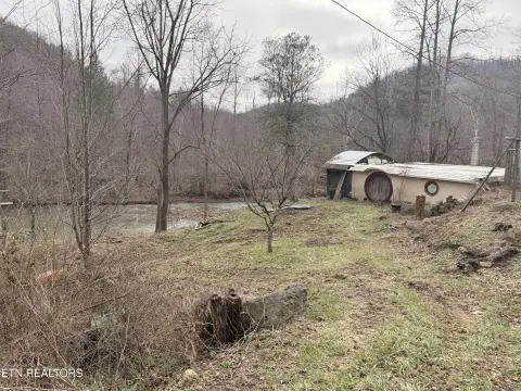Waterfront Lot in Duff, TN