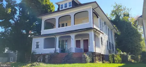 Triplex with Detached Garage
