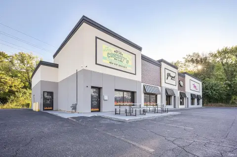 Four-Unit Renovated Retail Property