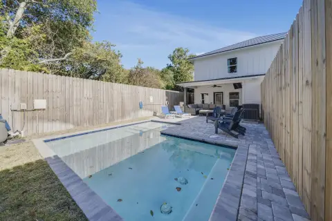 Luxury Duplex Near Gulf