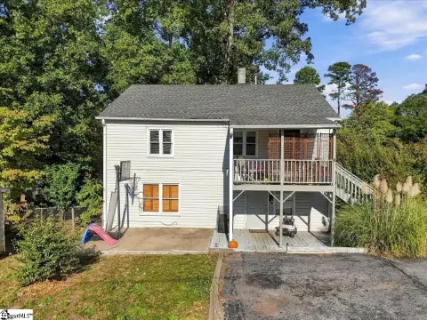 Renovated Two-Unit Duplex