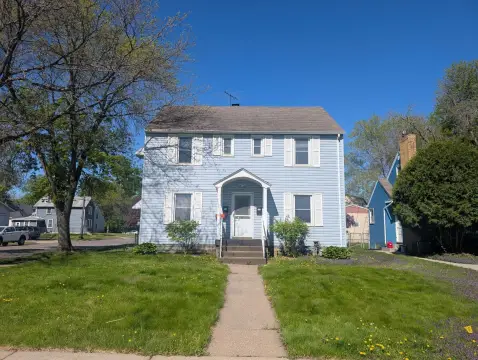Corner Lot Triplex with 6 Bedrooms