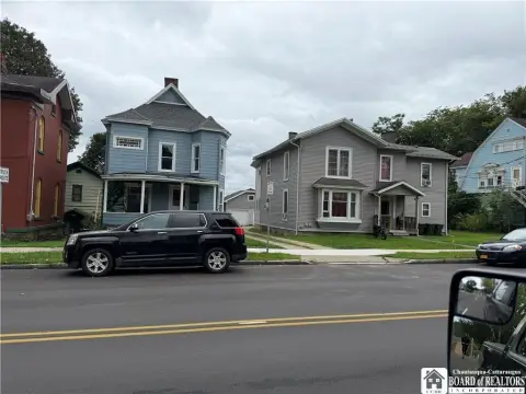 Apartment Buildings with Garage