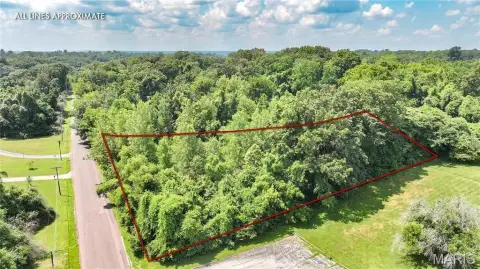 Wooded Land in Alton, Illinois