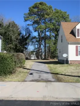 Residential Lot in Phoebus