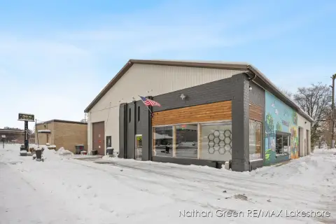 Fennville Commercial Building with Patio