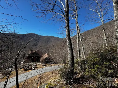 Gated Mountain Home Lot