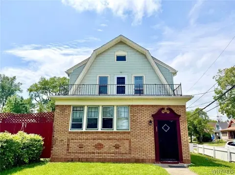 Duplex with Two Separate Entrances