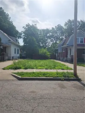 Land in Kansas City, MO