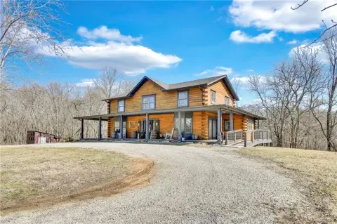 Wedding Venue With Event Cabin
