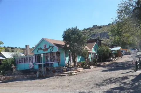 Commercial Property in Madrid, NM