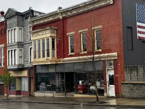 Retail Storefront with Apartment