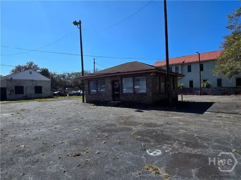 Savannah Commercial Space For Lease