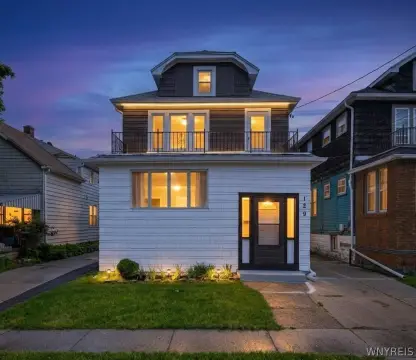 Cheektowaga Duplex Near Town Park