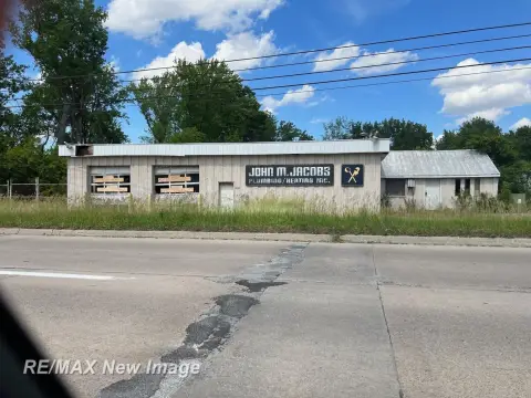 Freeland Commercial Property Available