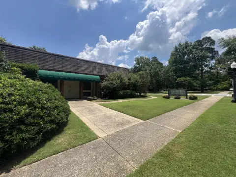 Chamber of Commerce Office Building