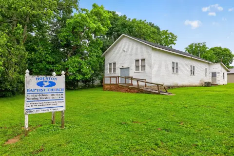 One-Level Religious Facility