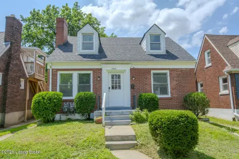 Renovated Duplex with Garage