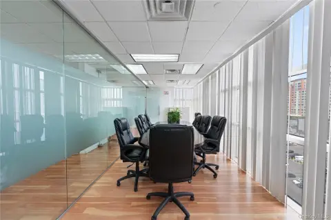 9th-Floor Office Condominium Suite