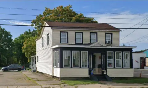 Duplex with Enclosed Front Porch