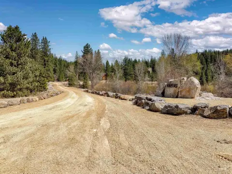 Tranquil Land in East Boise