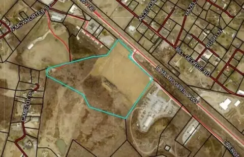 Commercial Land with Parkway Frontage