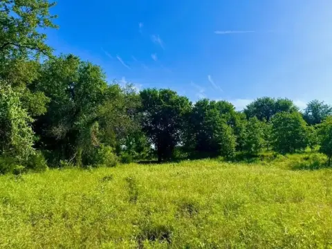 Ready-to-Build Land in Sarra Ranch