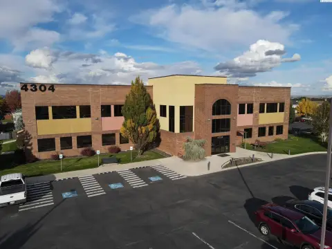 Office Unit with Conference Room