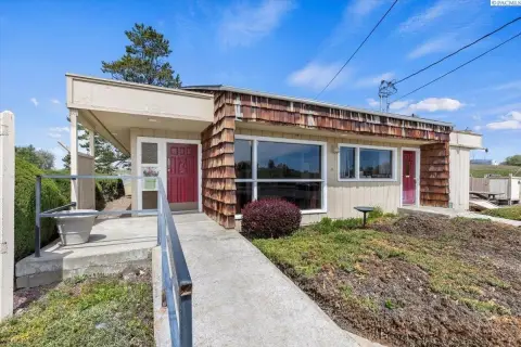 Medical Office Building on Acreage