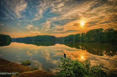 Residential Land in Belmont Lake