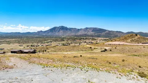 Mountain-View Residential Lot