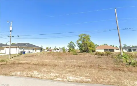 Duplex-Zoned Lot in Lehigh Acres