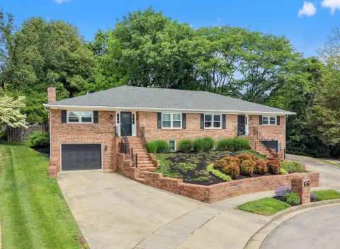 Duplex Property with Screened Patio