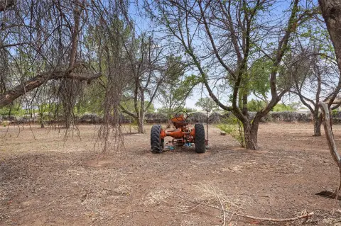 Corrales, NM: 1-Acre Home Lot