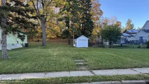 Residential Land in Owosso, MI