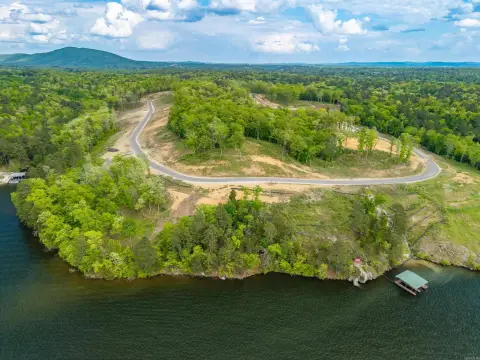 Lake Hamilton Waterfront Estate Homesite
